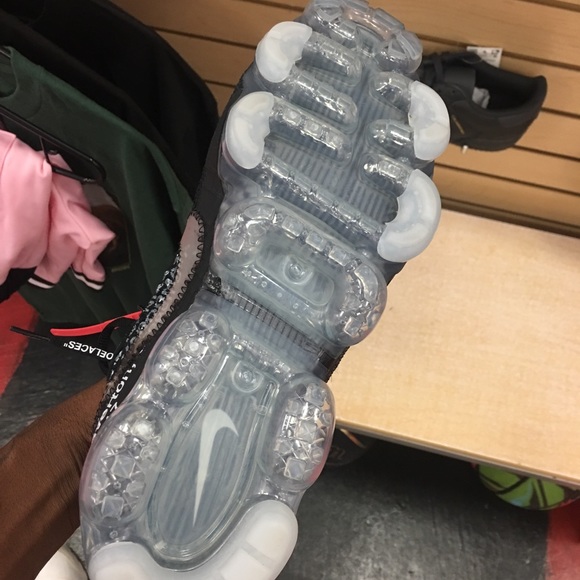 Nike air vapor max off-white